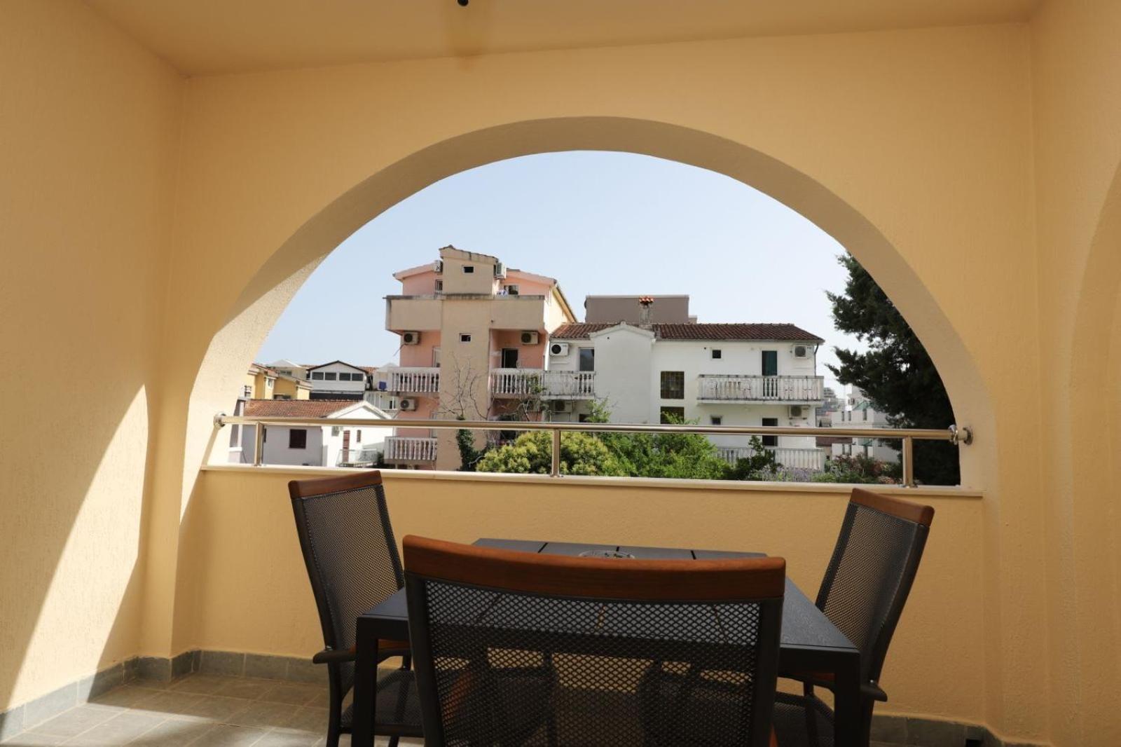 Villa Il Mare Будва Екстериор снимка
