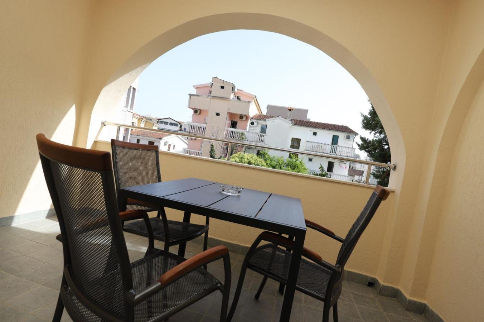 Villa Il Mare Будва Екстериор снимка